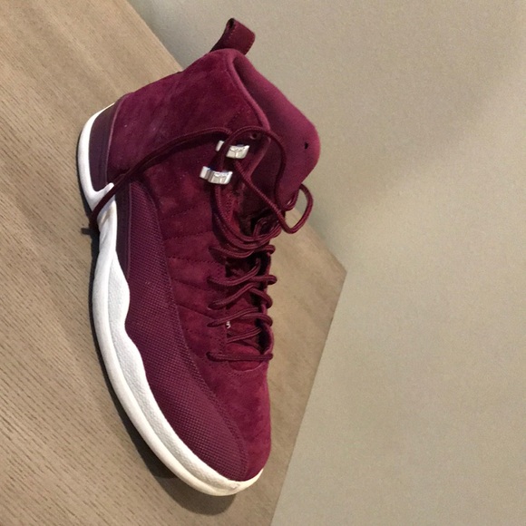 Hi these are brand new Bordeaux Jordan’s - Picture 2 of 3